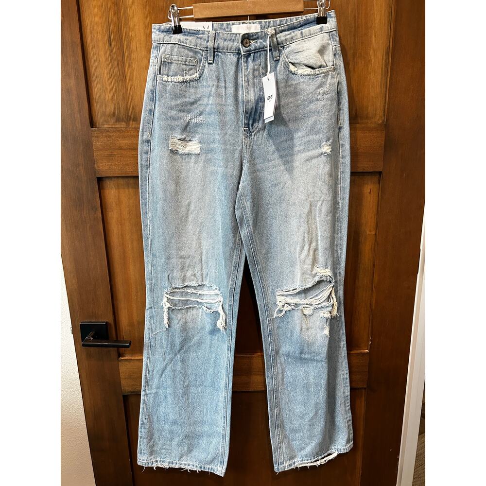 NWT Vervet Leslie 90's Vintage Flare Jeans Distressed Size 29 Light Wash - Picture 1 of 12